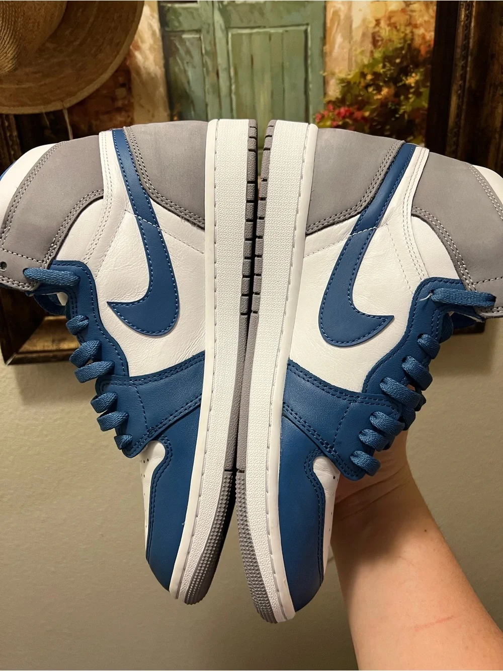 Jordan 1 Retro High OG True Blue sneakers